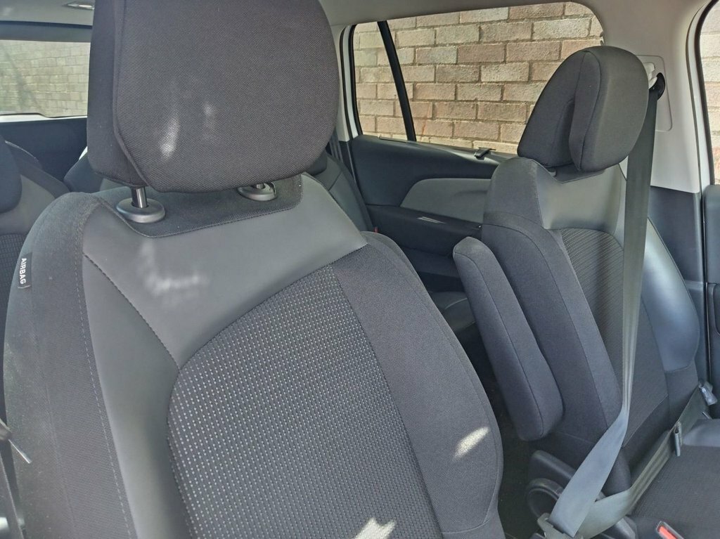 Citroen Grand C4 SpaceTourer 1.5L Shine White #6