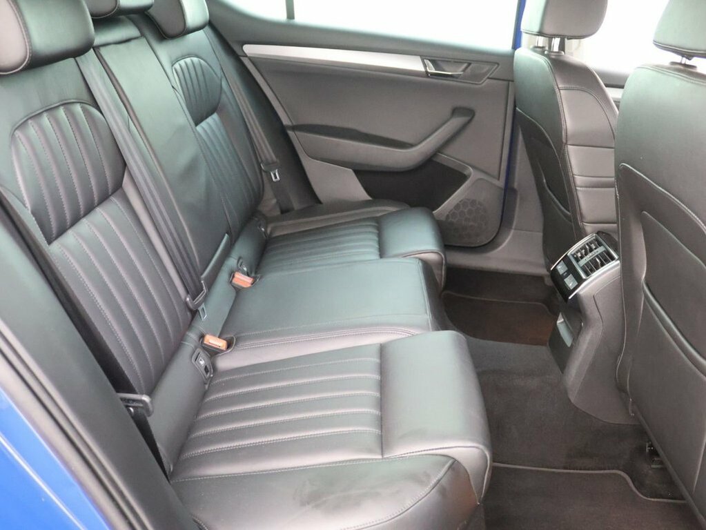 Skoda Superb 2.0 Tdi Cr 190 Se L Executive 4X4 Dsg 7 Sp 2 Green #11