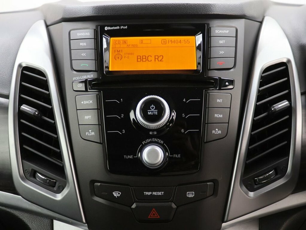 SsangYong Korando 2.0D Elx4 4Wd Euro 5 White #10