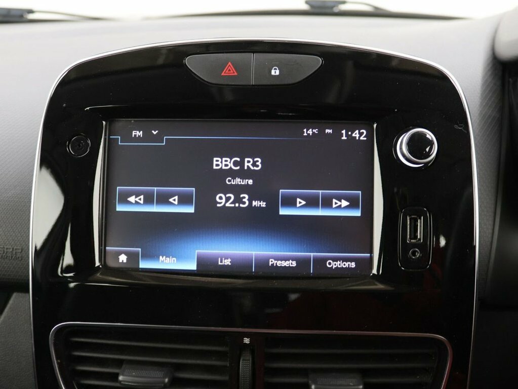 Renault Clio 0.9 Tce Signature Nav Euro 6 Ss Red #12