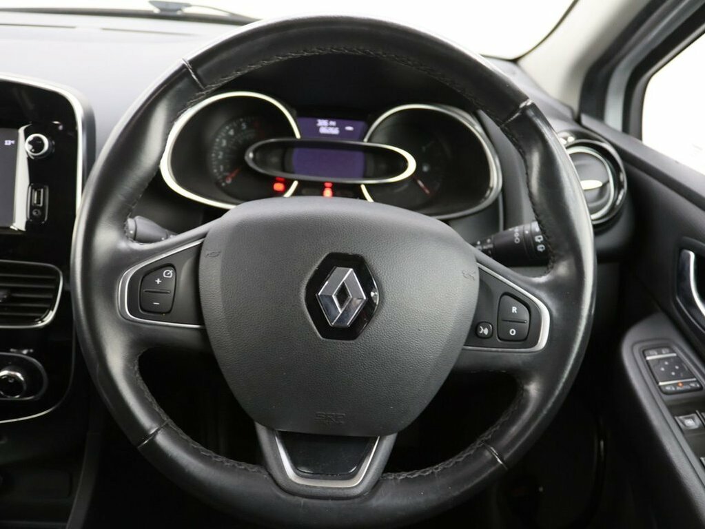 Renault Clio 0.9 Tce Signature Nav Euro 6 Ss Red #17