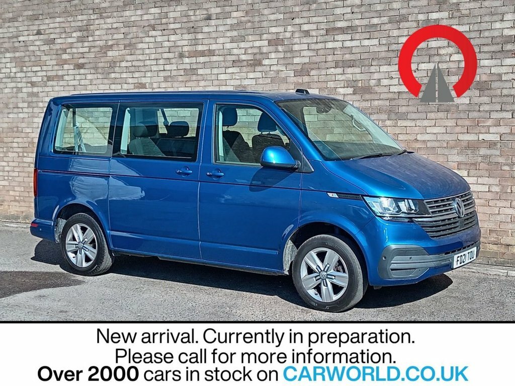 Volkswagen Transporter Shuttle 2L Se Blue