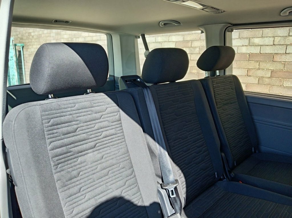 Volkswagen Transporter Shuttle 2L Se Blue #5