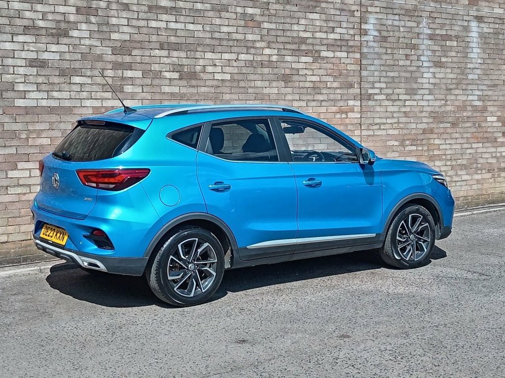 MG ZS 1L Exclusive Blue #3
