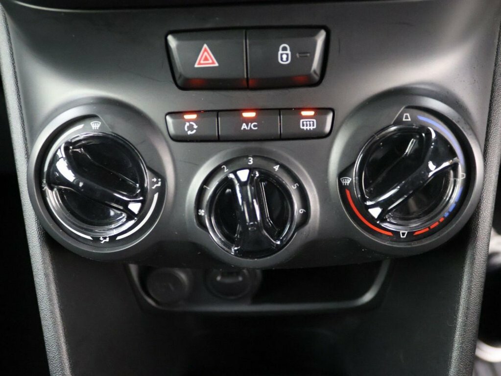 Peugeot 2008 1.5 Bluehdi 100 Gt Line 5 Speed  #10