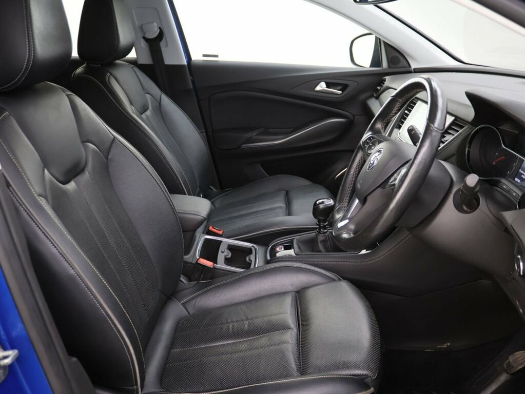 Vauxhall Grandland X Turbo Sport Nav #9
