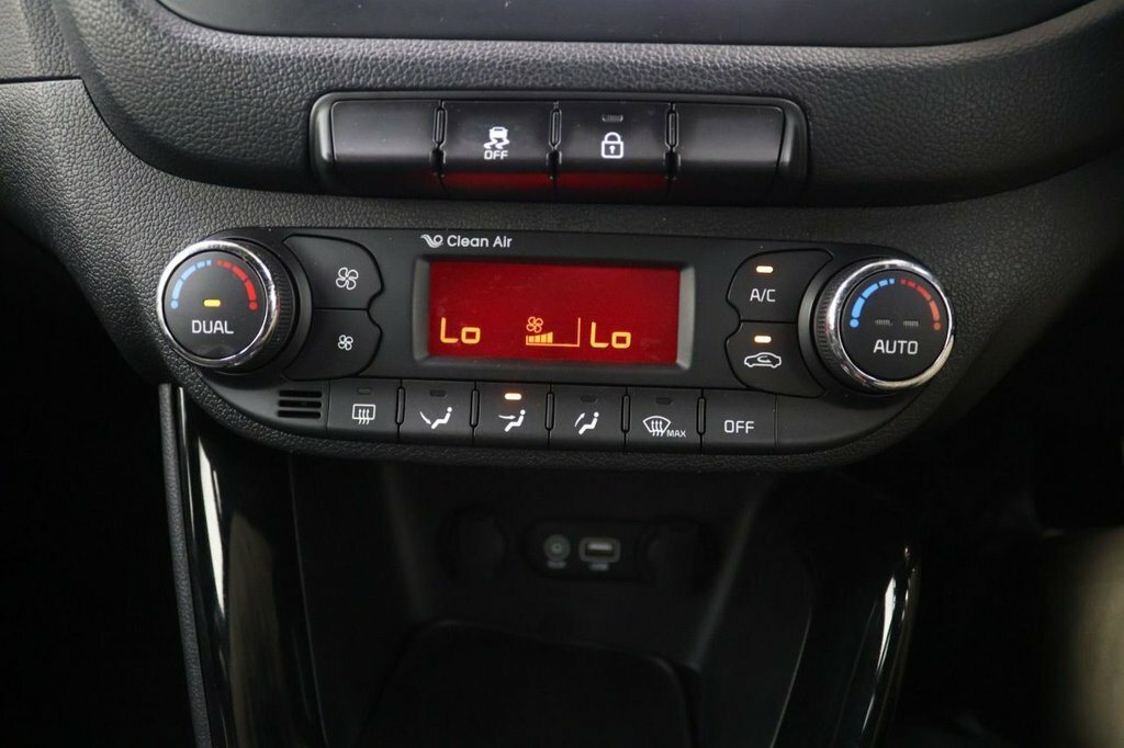 Kia Ceed 1.0 T Gdi Gt Line Sportswagon White #10