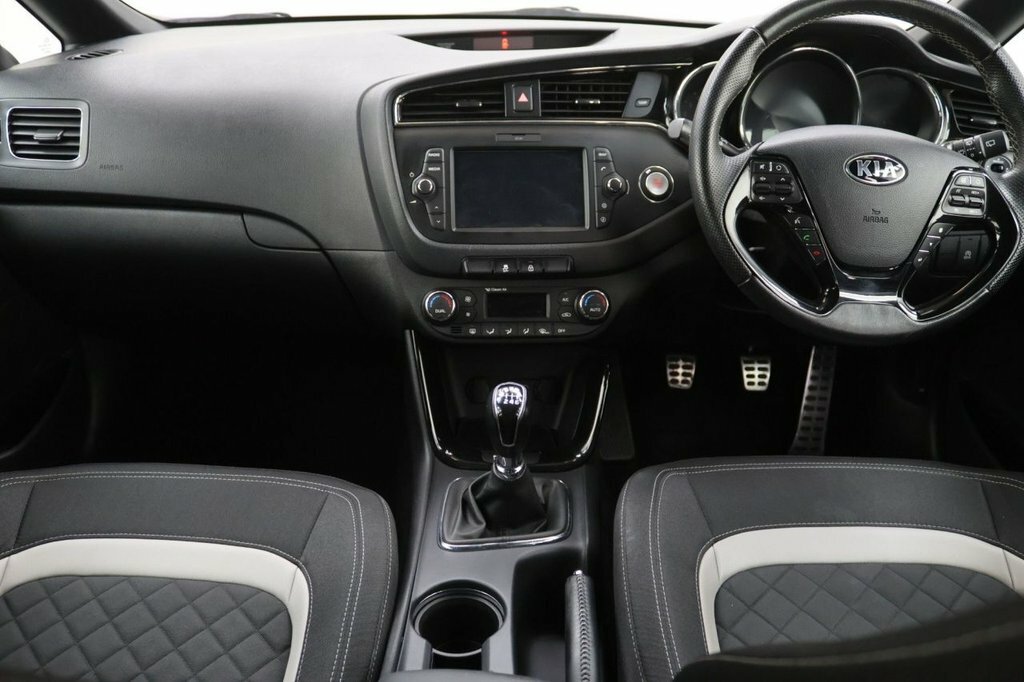 Kia Ceed 1.0 T Gdi Gt Line Sportswagon White #14