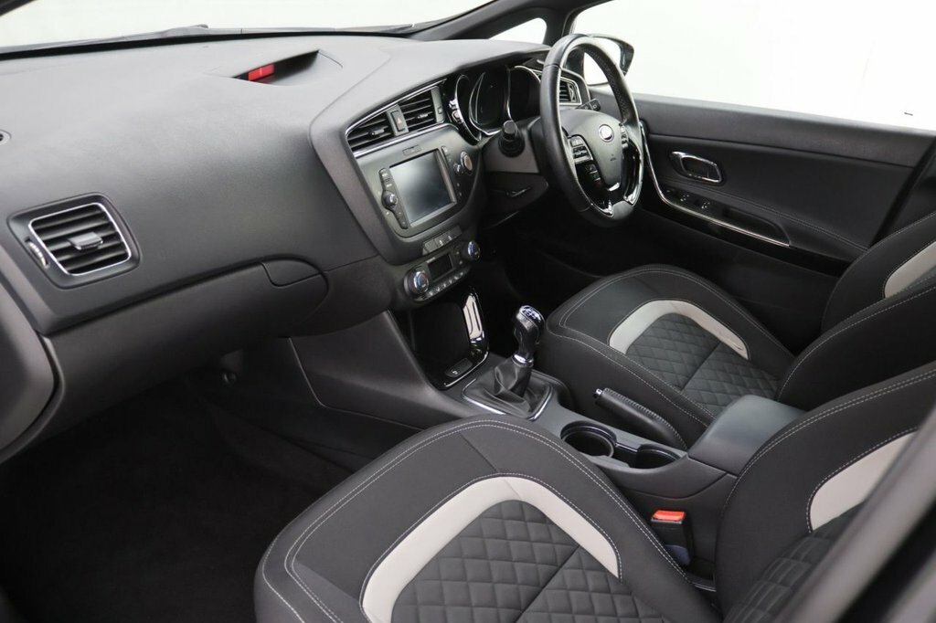 Kia Ceed 1.0 T Gdi Gt Line Sportswagon White #18