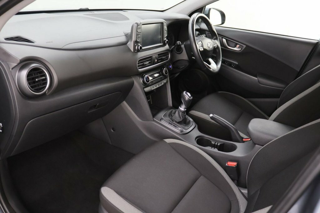Hyundai Kona 1.6T Gdi Blue Drive Premium Gt 4Wd Dct - 2019 Grey #21
