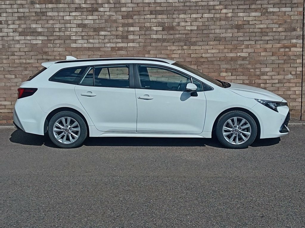 Toyota Corolla 1.8L Icon DU24EPC White #3