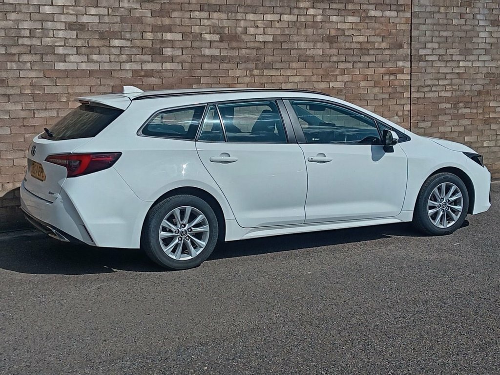Toyota Corolla 1.8L Icon DU24EPC White #4