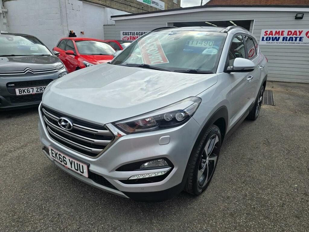 Hyundai Tucson 1.7 Crdi Blue Drive Premium Se 2Wd Dct Silver #3