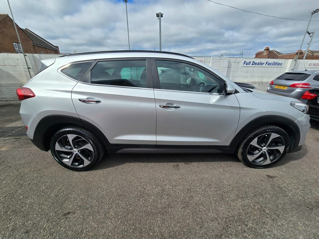 Hyundai Tucson 1.7 Crdi Blue Drive Premium Se 2Wd Dct Silver #4