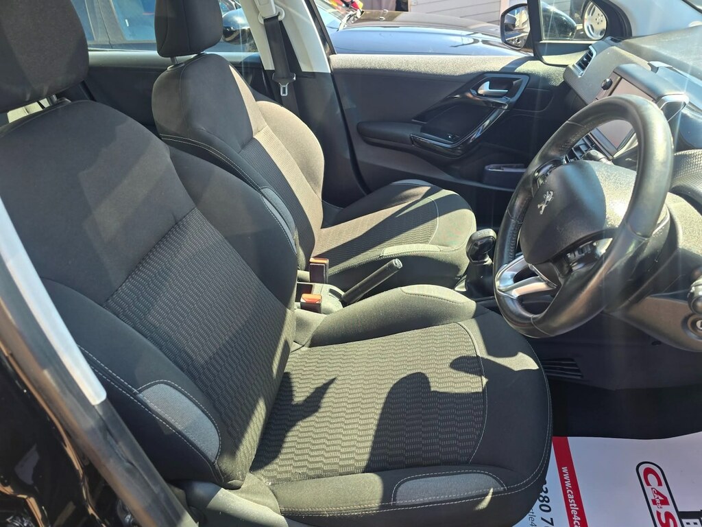 Peugeot 208 Gti Prestige White #10