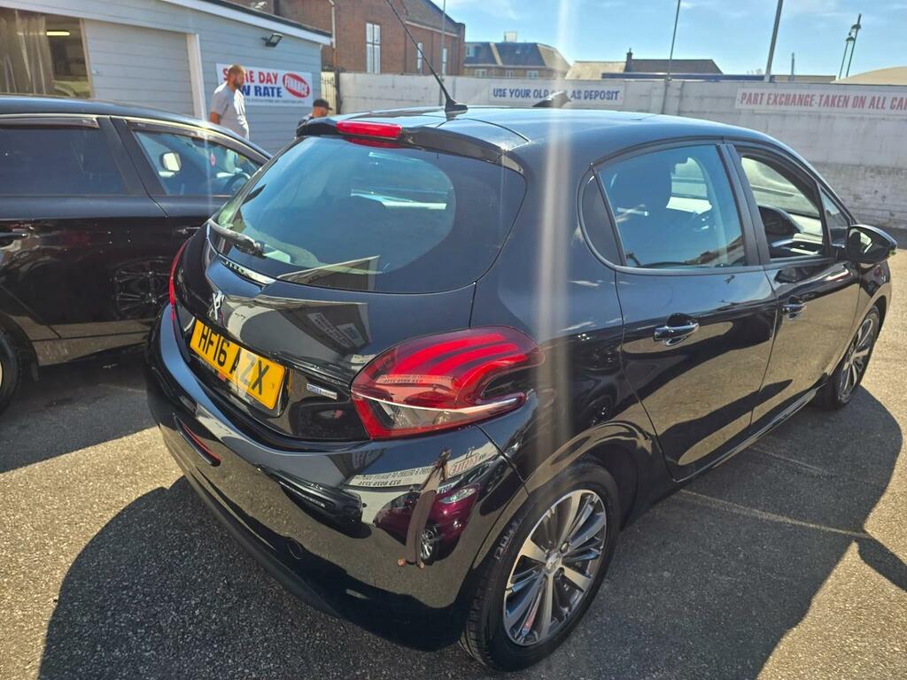 Peugeot 208 1.2 Puretech Xs-lime Black #5