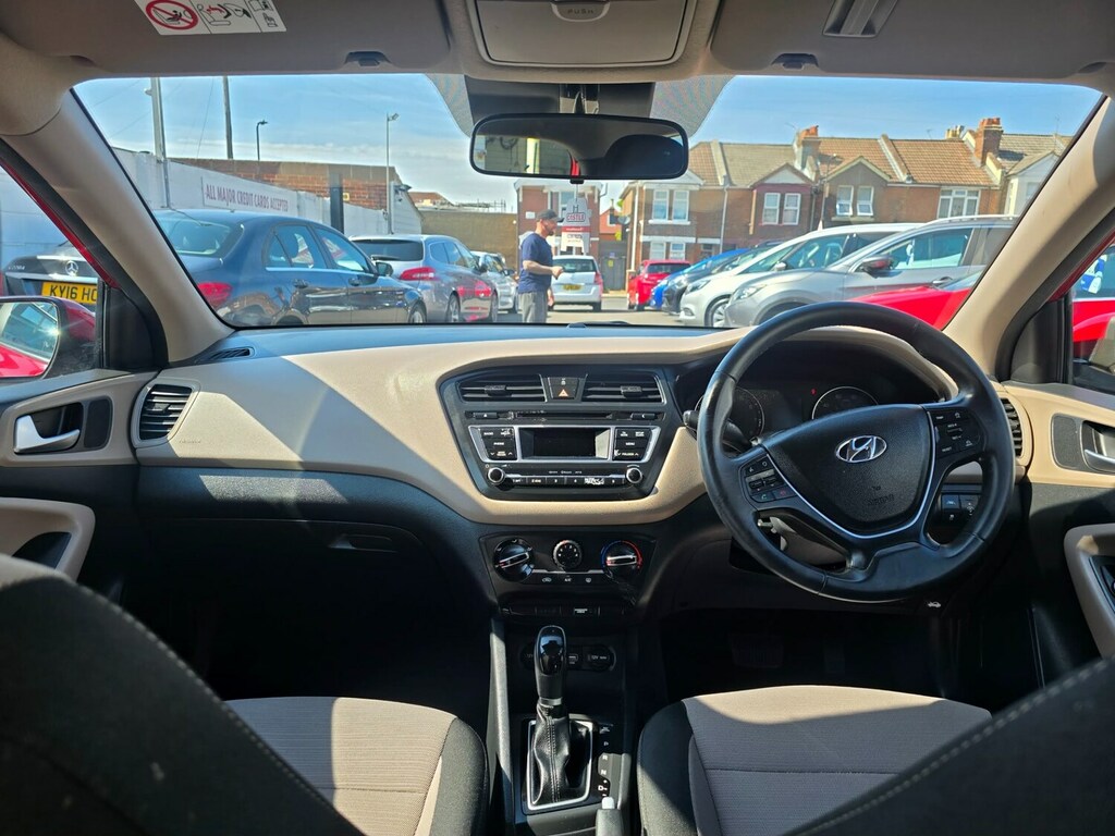 Hyundai I20 1.2 Blue Drive Se Euro 6 Ss Silver #11