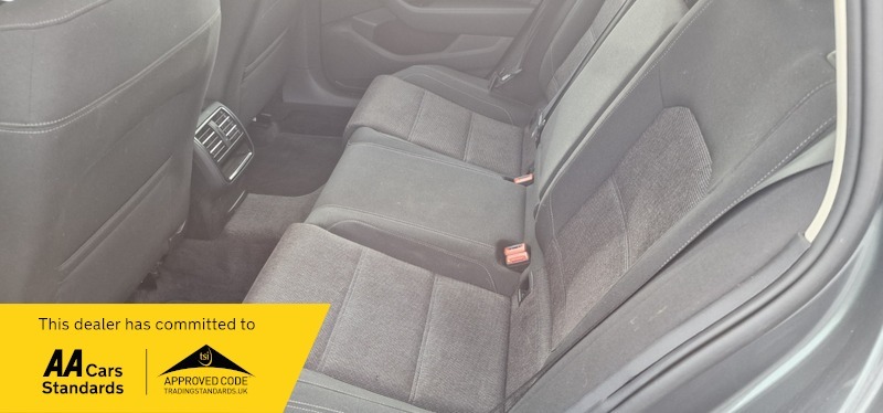 Volkswagen Passat Estate 2.0 Tdi Se Business Estate Man, Bla Black #24