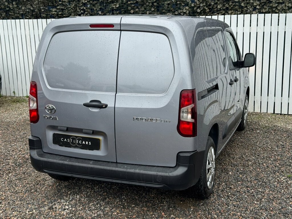 Toyota Proace City 1.5L Active Grey #6
