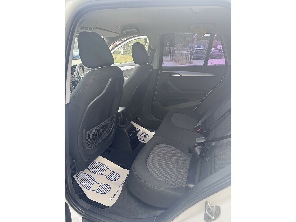 BMW X1 18D Se White #4