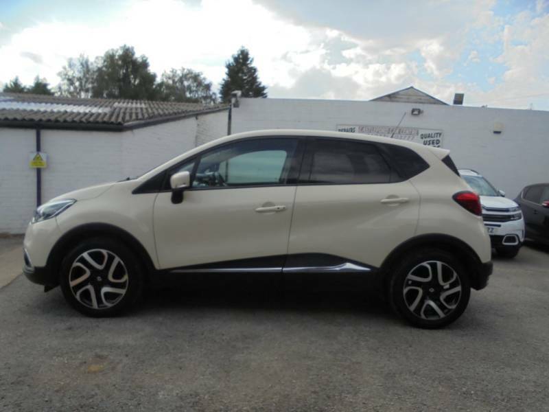 Renault Captur 1.5 Dci 90 Dynamique S Medianav Edc - 2014 14 Brown #3