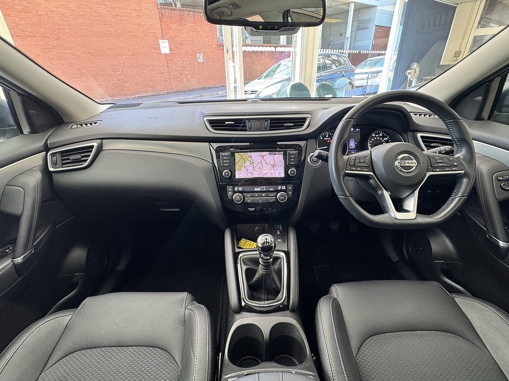 Nissan Qashqai Dig-t Tekna U6433 Ulez Silver #2