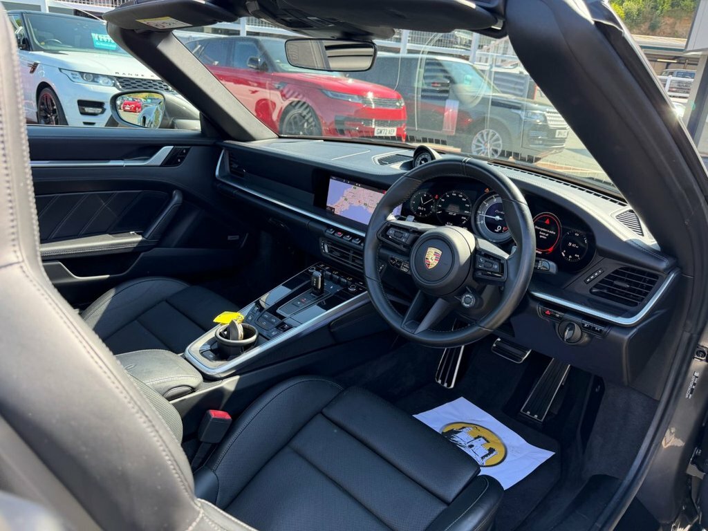 Porsche 911 3.7L 992 Turbo Grey #4