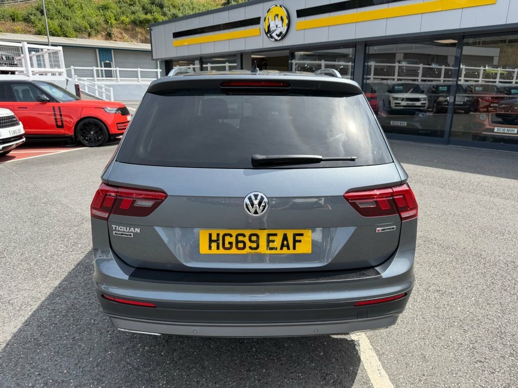 Volkswagen Tiguan Allspace 2L Match Grey #6