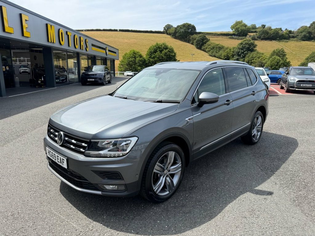 Volkswagen Tiguan Allspace 2L Match Grey #3