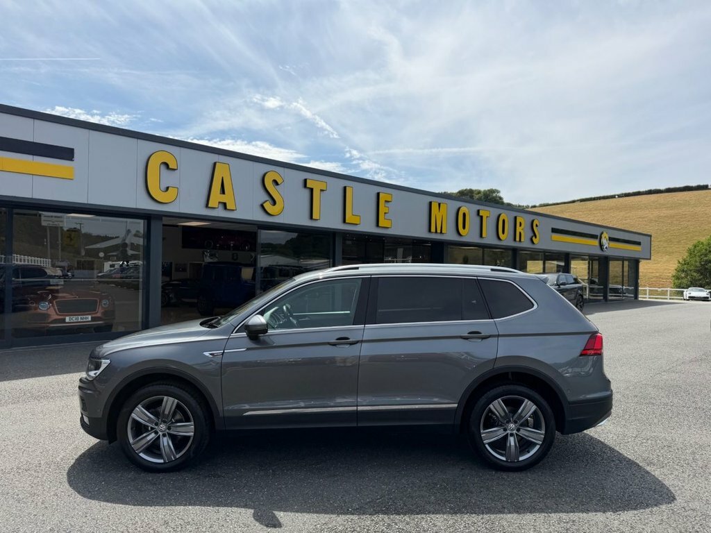 Volkswagen Tiguan Allspace 2L Match Grey #4
