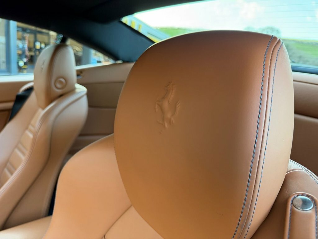 Ferrari California California 22 Red #13