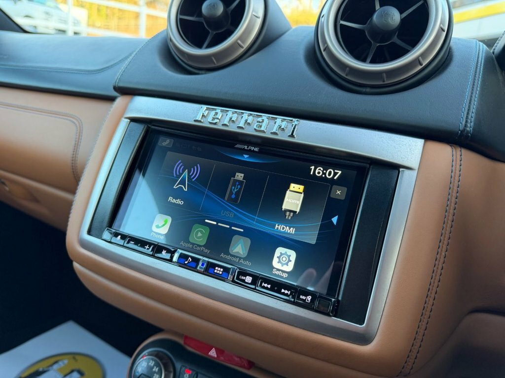 Ferrari California California 22 Red #34