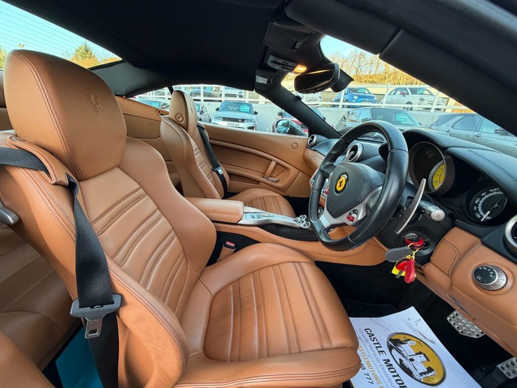 Ferrari California California 22 Red #9