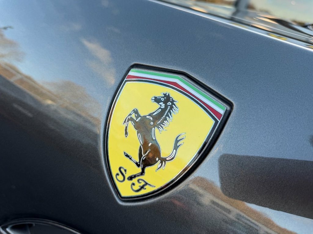 Ferrari California California 22 Red #30