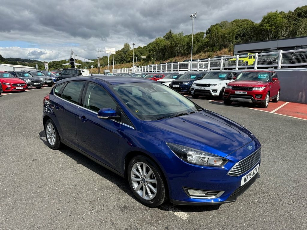 Ford Focus 1L Titanium Blue