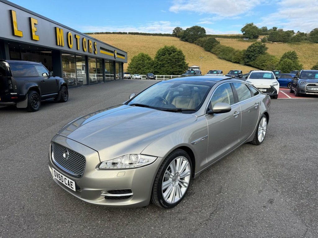 Jaguar XJ 3L Portfolio Gold #2