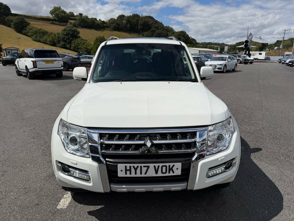 Mitsubishi Shogun 3.2L Sg3 White #2
