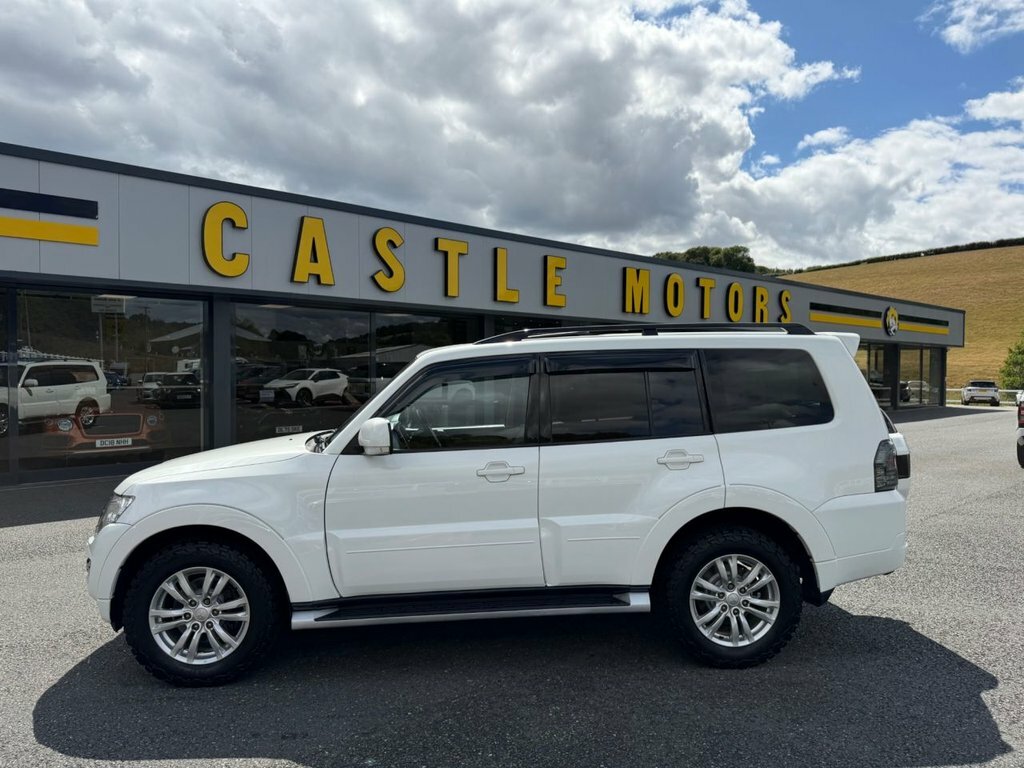 Mitsubishi Shogun 3.2L Sg3 White #4