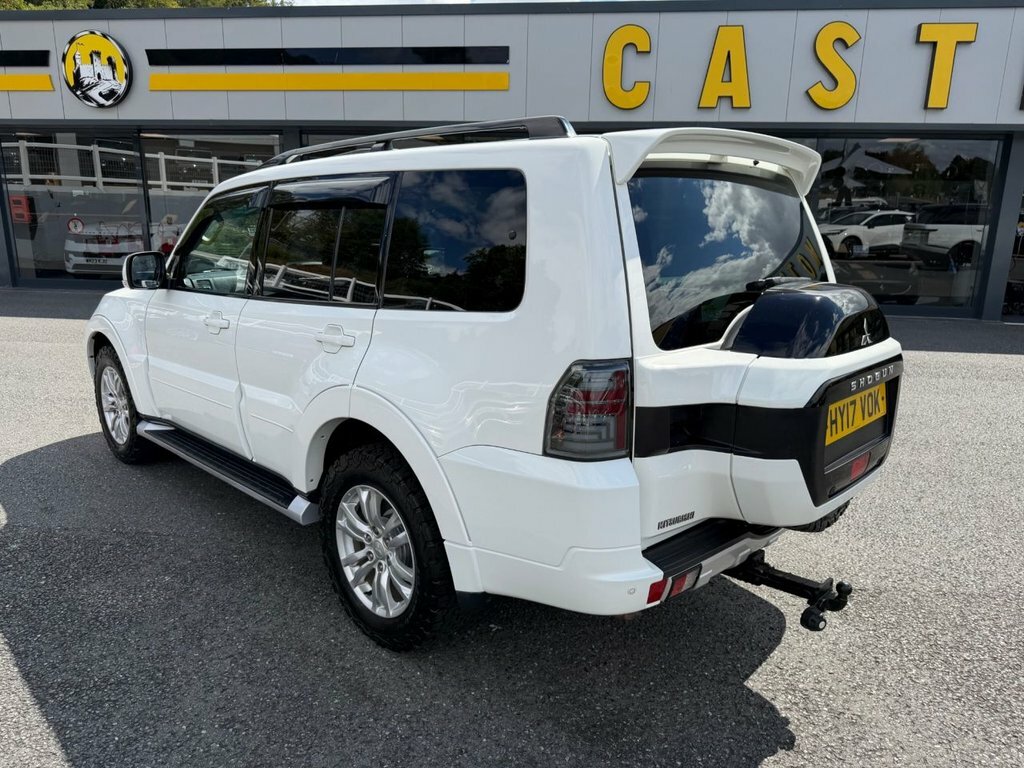 Mitsubishi Shogun 3.2L Sg3 White #5