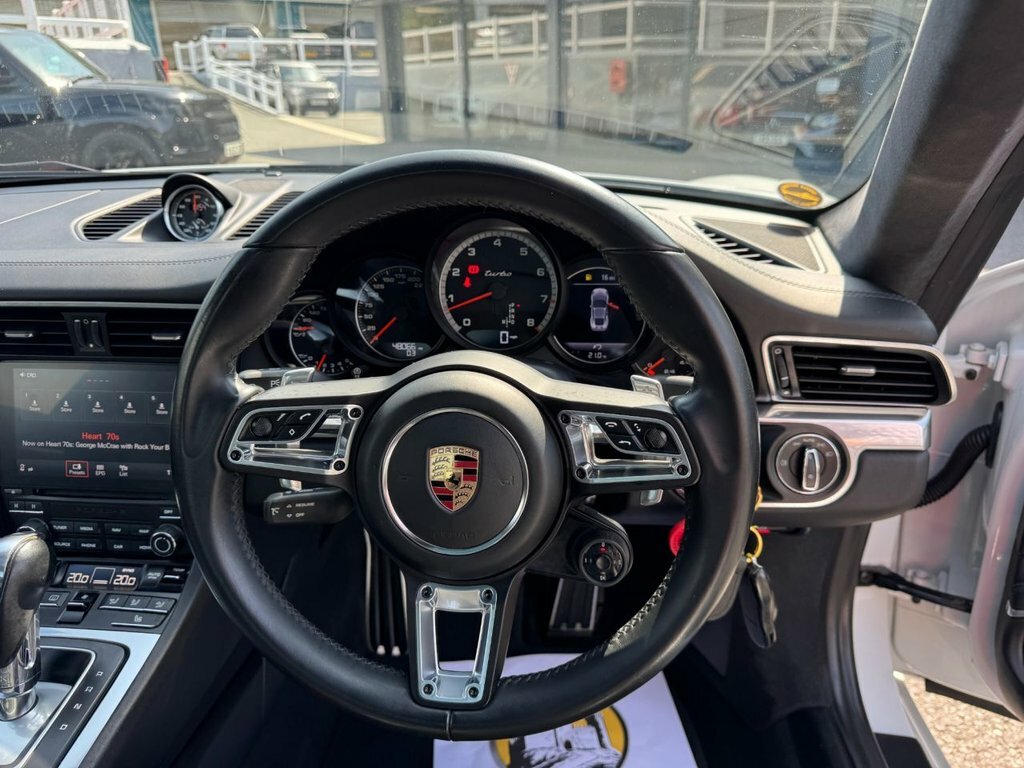 Porsche 911 3.8L 991 Turbo White #5