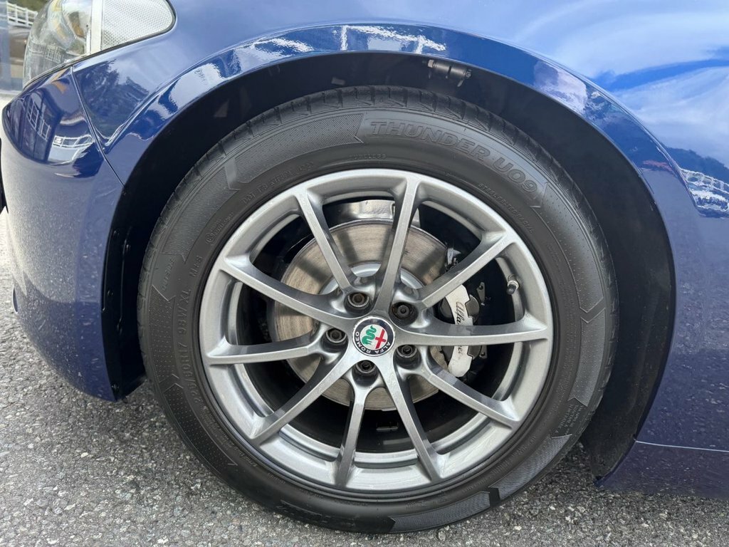 Alfa Romeo Giulia 2.9 V6 Bi-turbo Quadrifoglio Euro 6 Ss Red #28