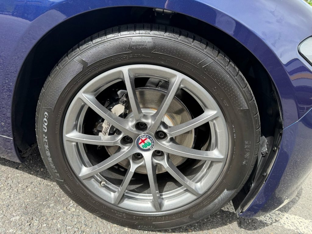 Alfa Romeo Giulia 2.9 V6 Bi-turbo Quadrifoglio Euro 6 Ss Red #27