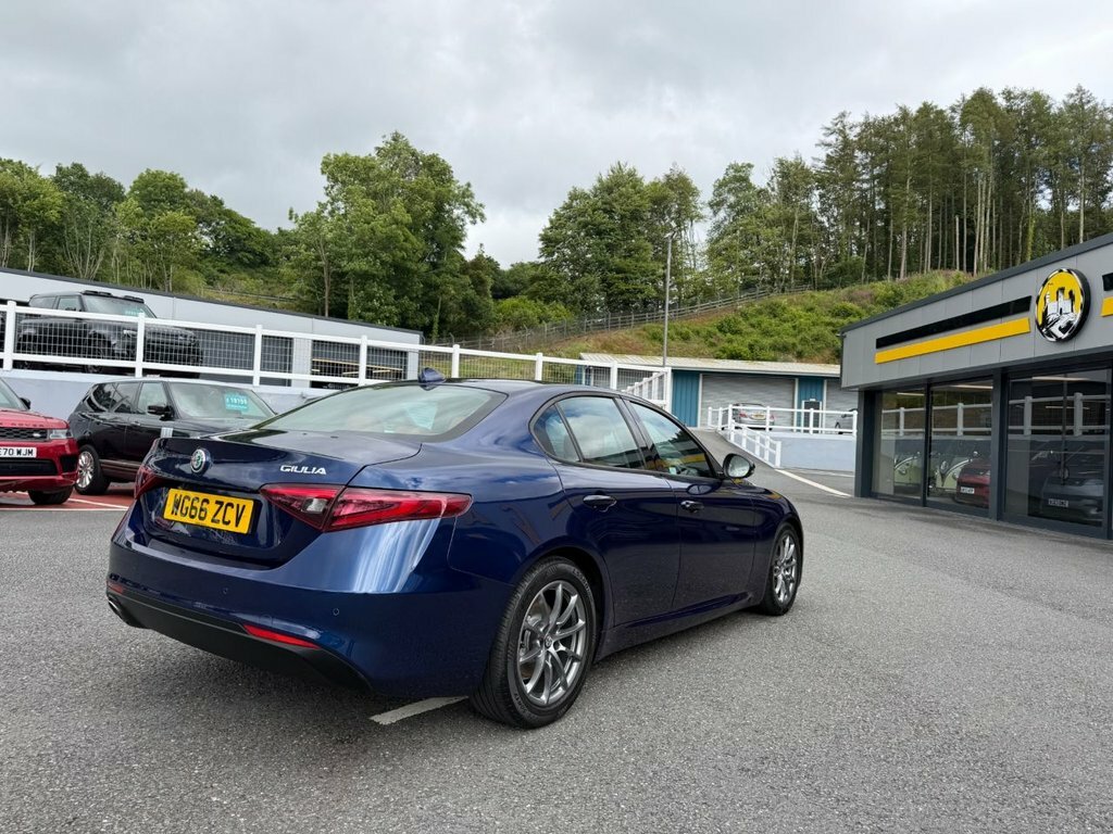 Alfa Romeo Giulia 2.2L Super Blue #5