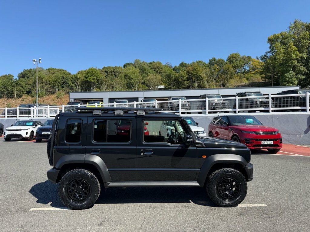Suzuki Jimny Suv Black #5