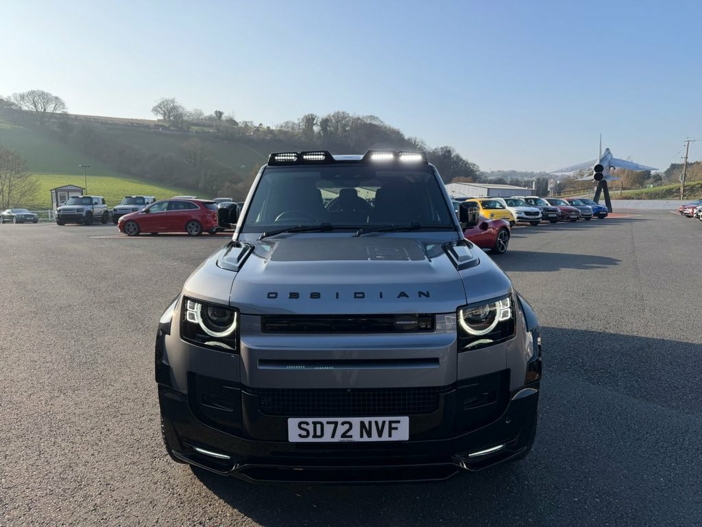 Land Rover Defender 110 3L Se Grey