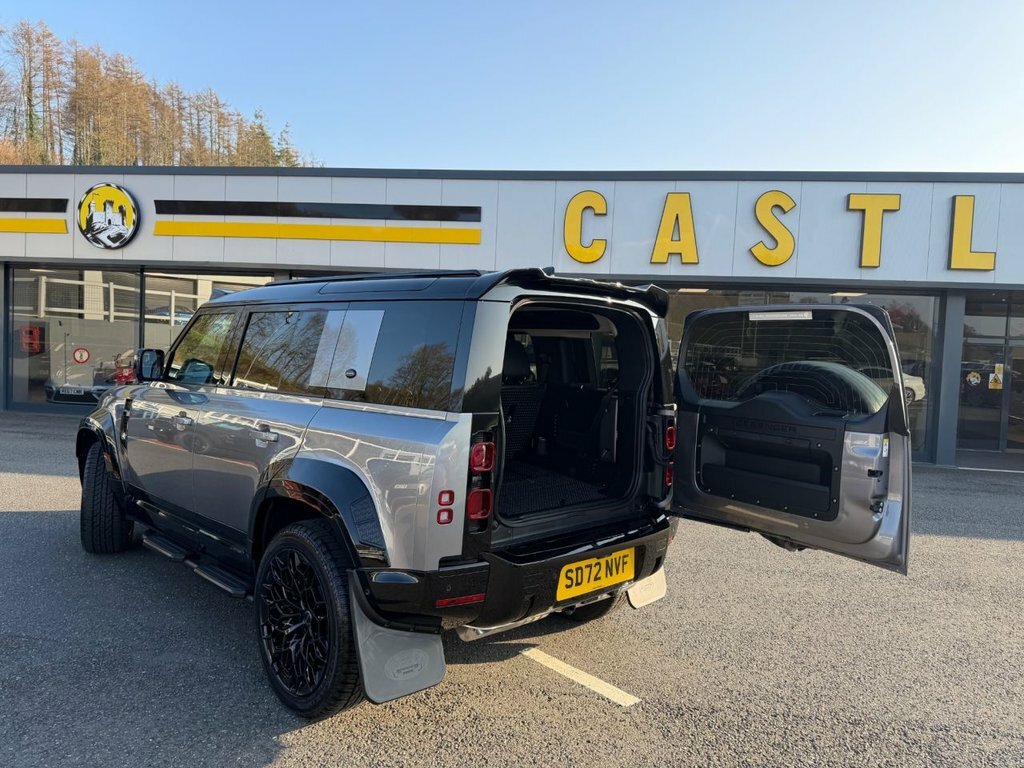 Land Rover Defender 110 Land Rover Estate 3.0 D300 X-dynamic Se 110 Grey #11