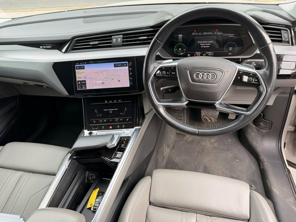 Audi E-tron E-tron 55 Quattro Beige #4