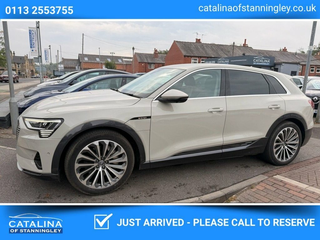 Audi E-tron E-tron 55 Quattro Beige