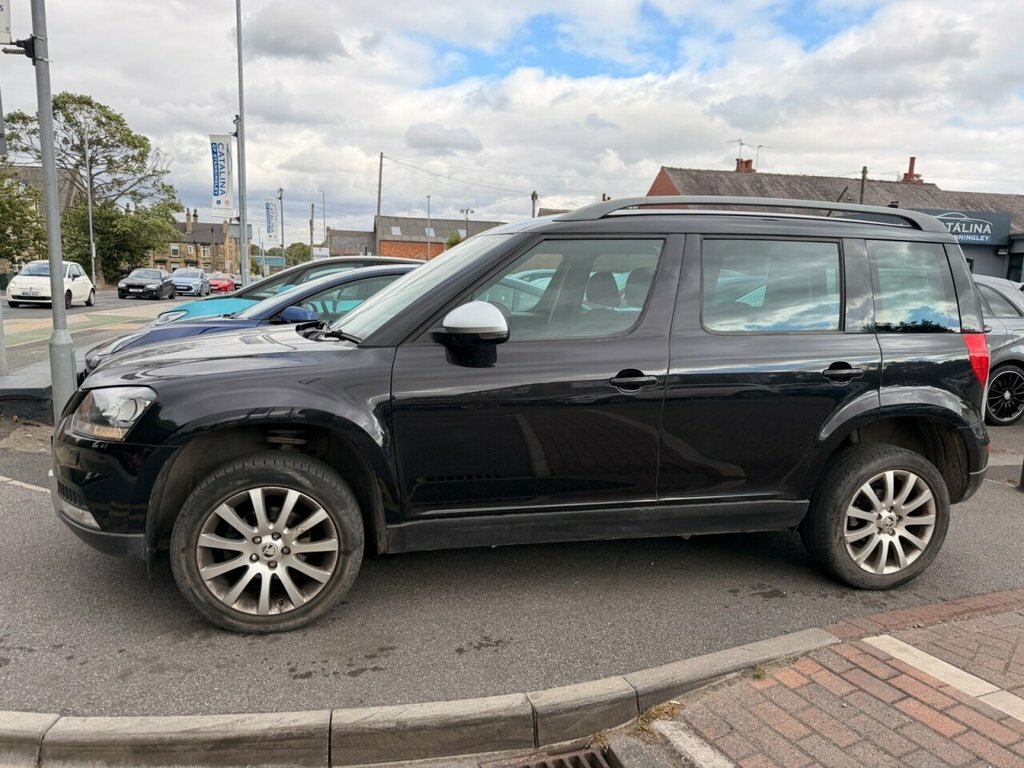 Skoda Yeti 1.2L Se Black #5