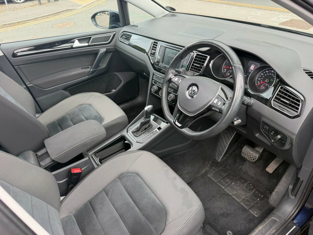 Volkswagen Golf SV Sv 1.6 Tdi 110 Blue #9